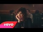 Nicole Atkins - Girl You Look Amazing