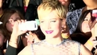 Julia Roberts dit que Jennifer Lawrence est trop cool pour être la chérie de l'Amérique